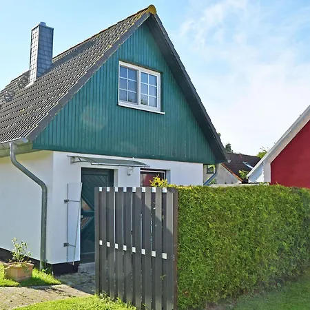 Hébergement de vacances Ruhig Gelegenes Mit Kamin Und Terasse *